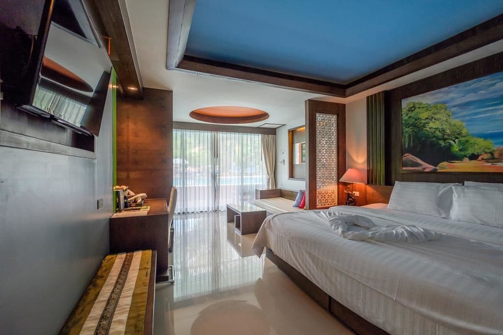 rooms-grand-deluxe-pool-access