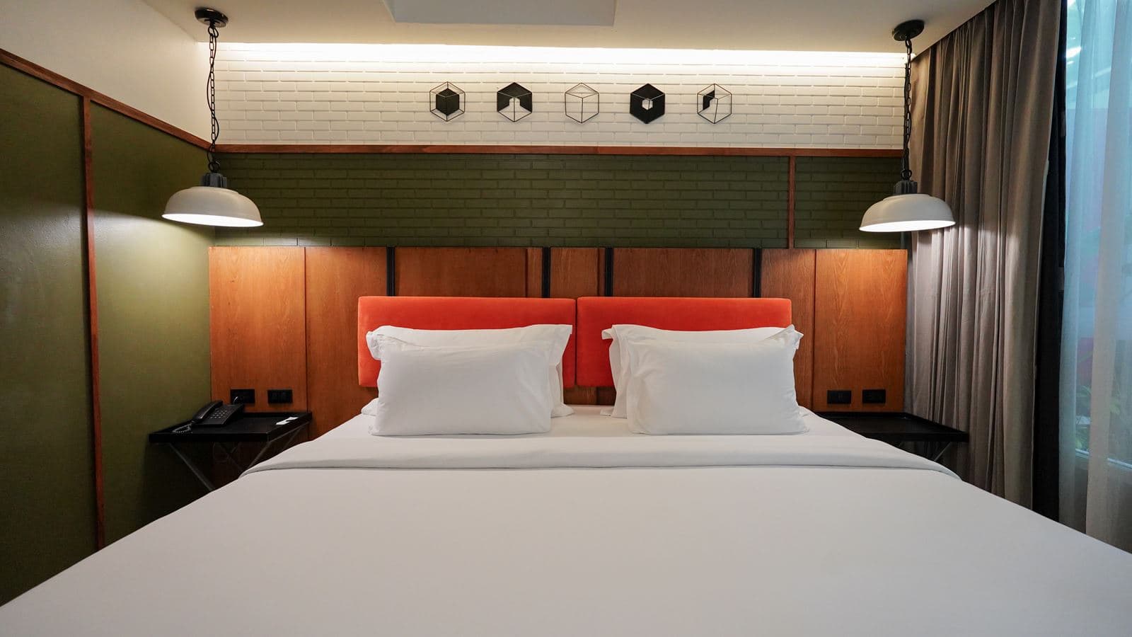 rooms-deluxe-inner