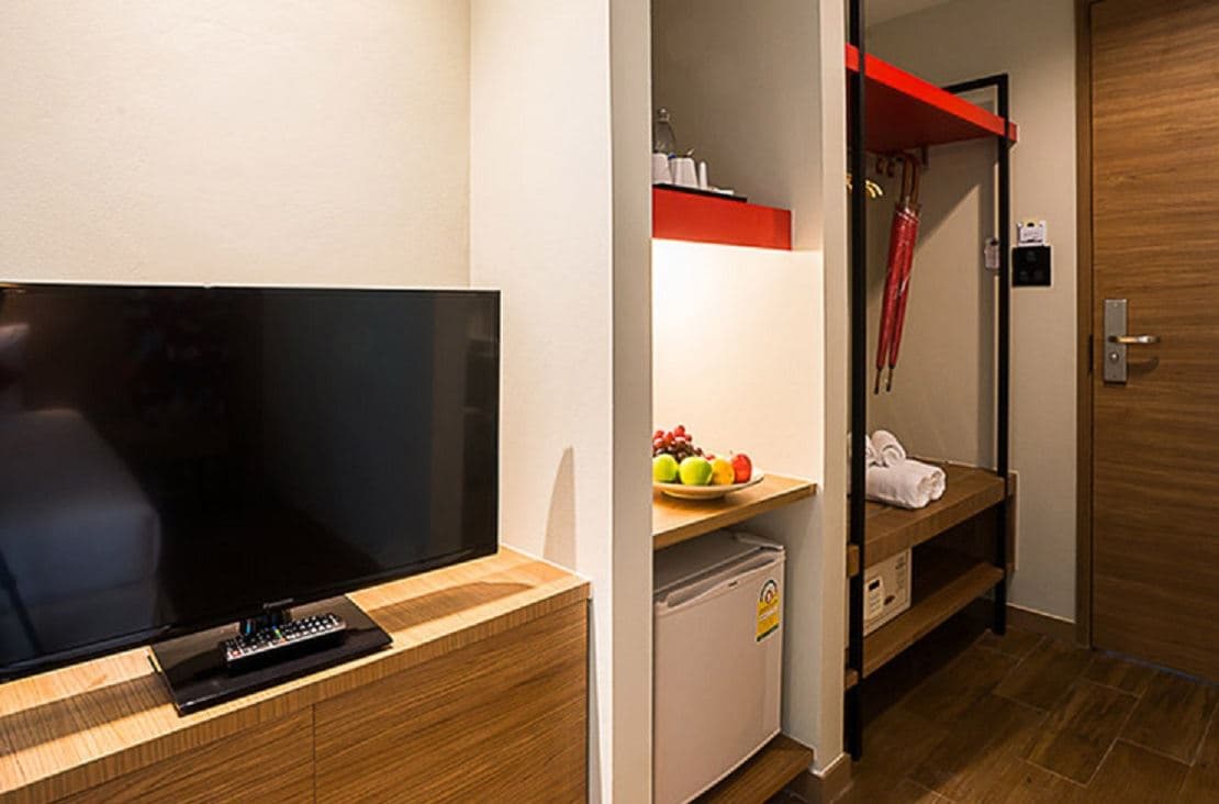 rooms-deluxe-room