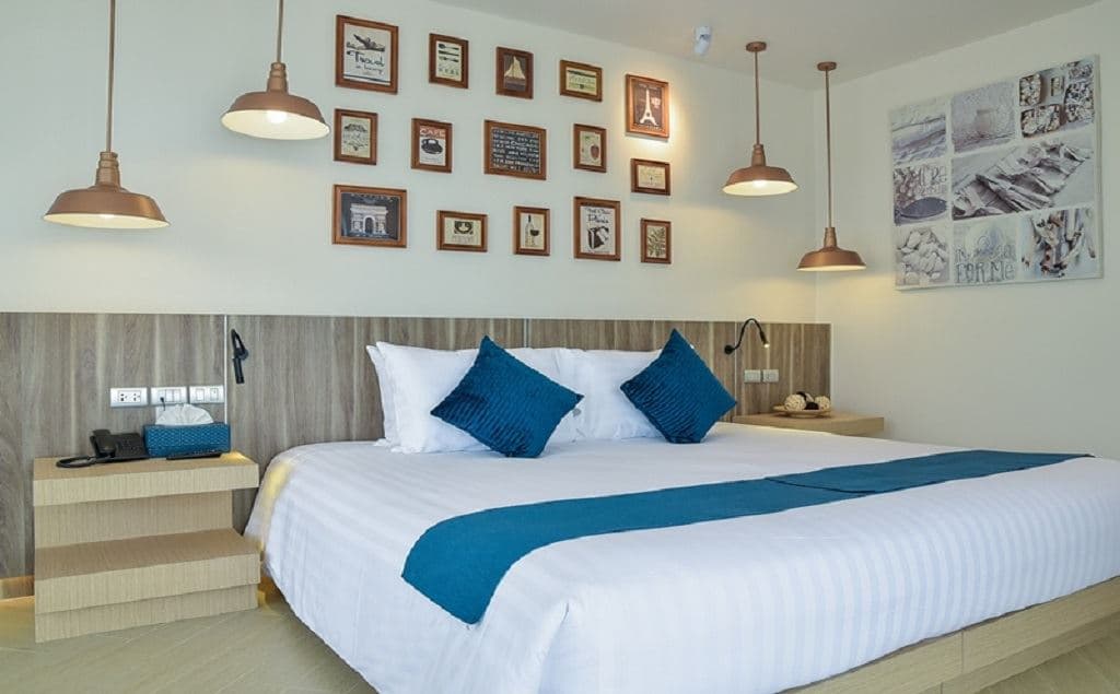 rooms-deluxe-sea-view