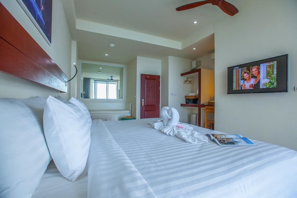 rooms-deluxe-oceanfront
