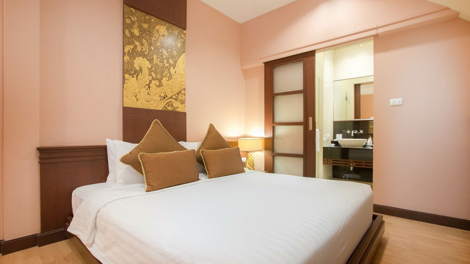 rooms-suite