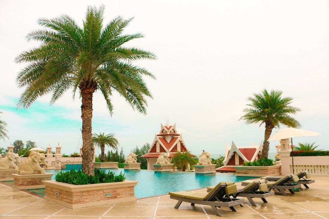 pools-outdoor-pool