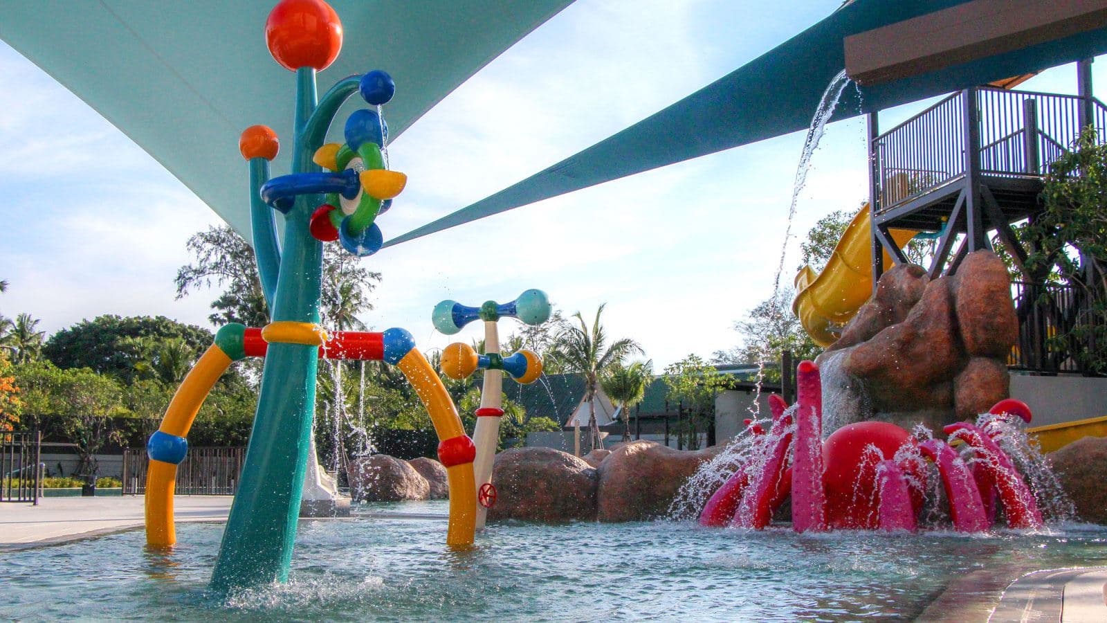 pools-outdoor-childrens-pool