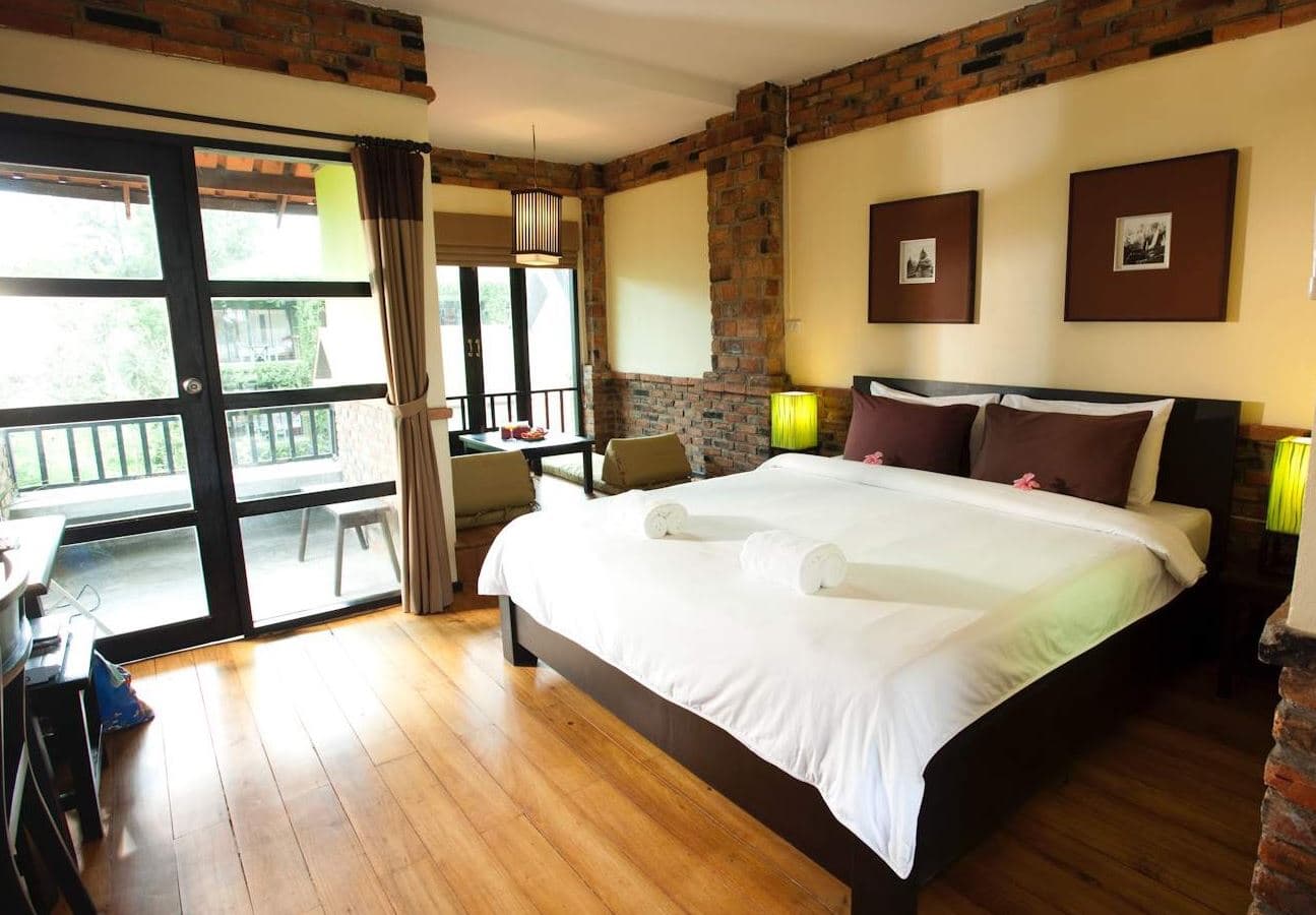 rooms-deluxe--double-or-twin