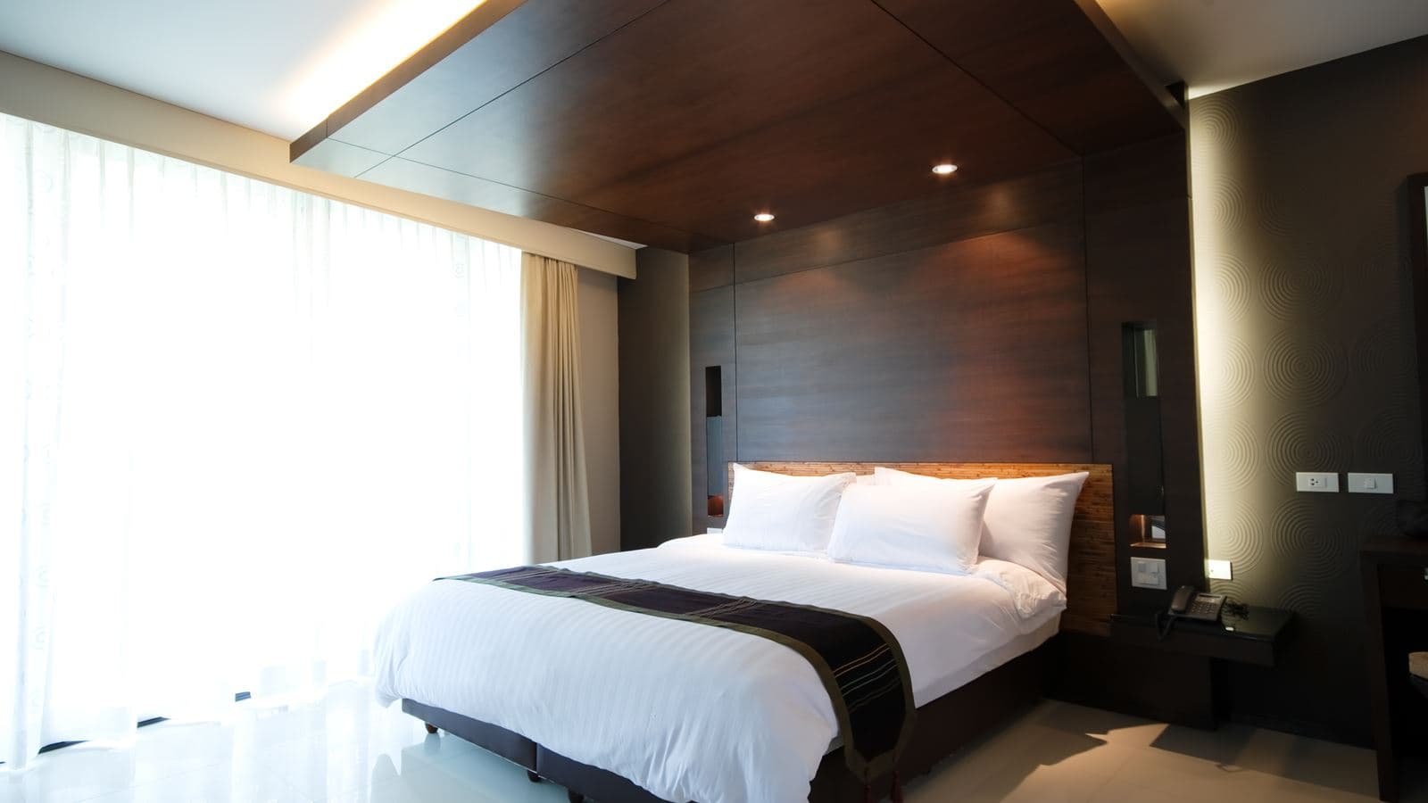 rooms-basil-suite