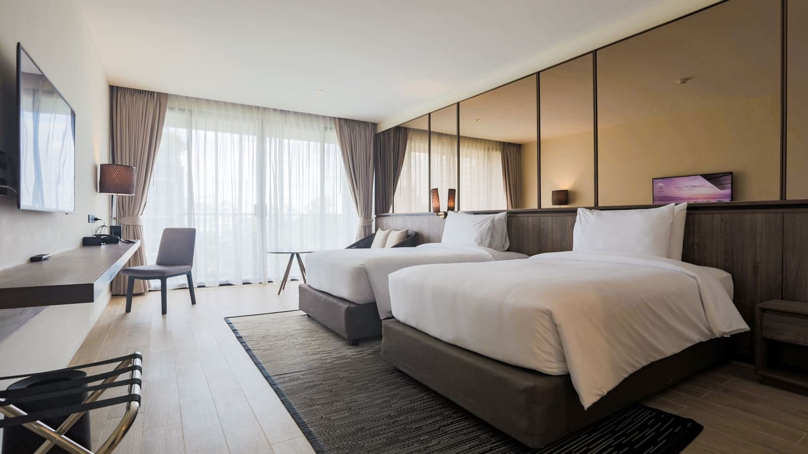 rooms-grand-deluxe