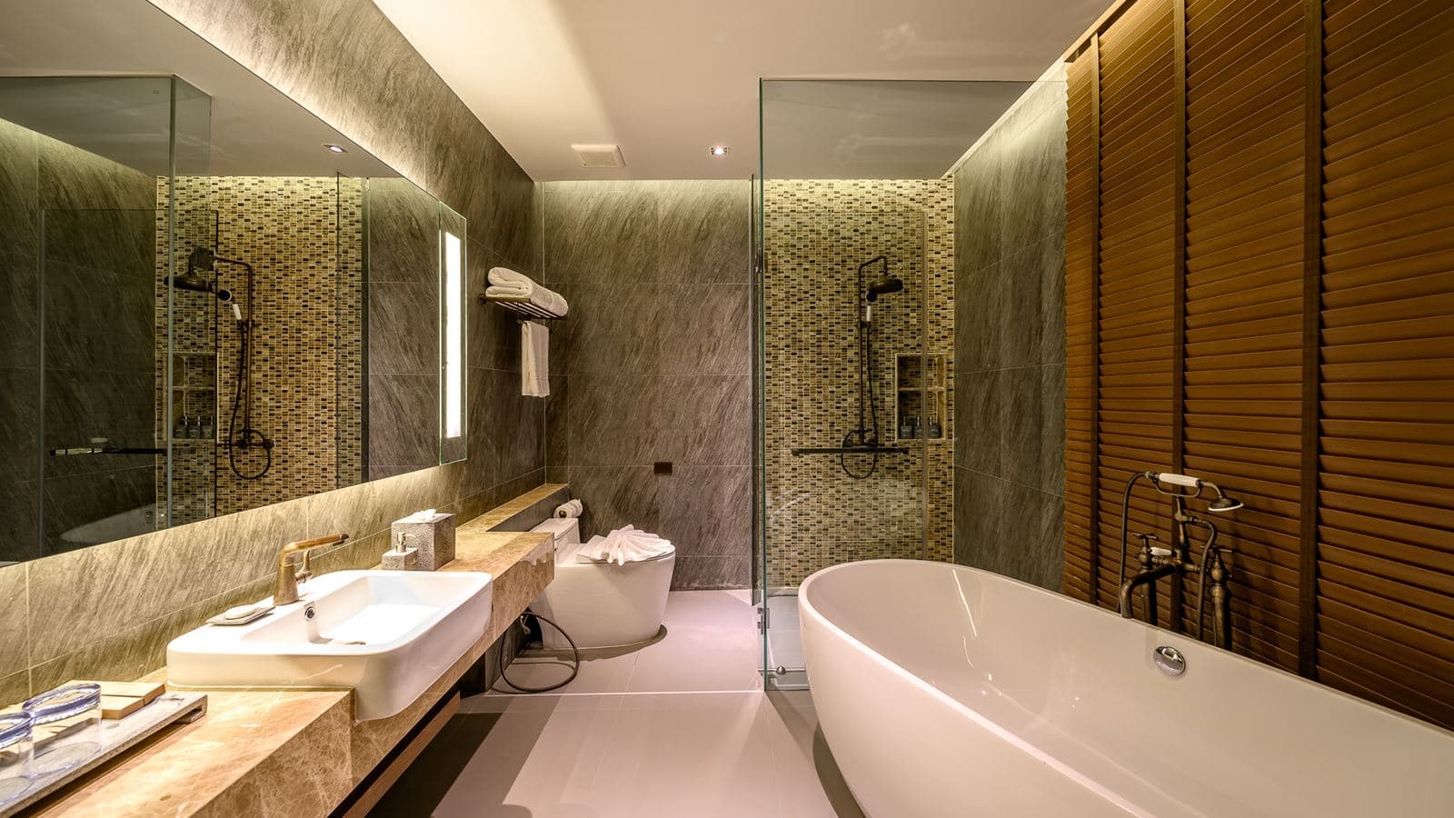 rooms-pool-suite