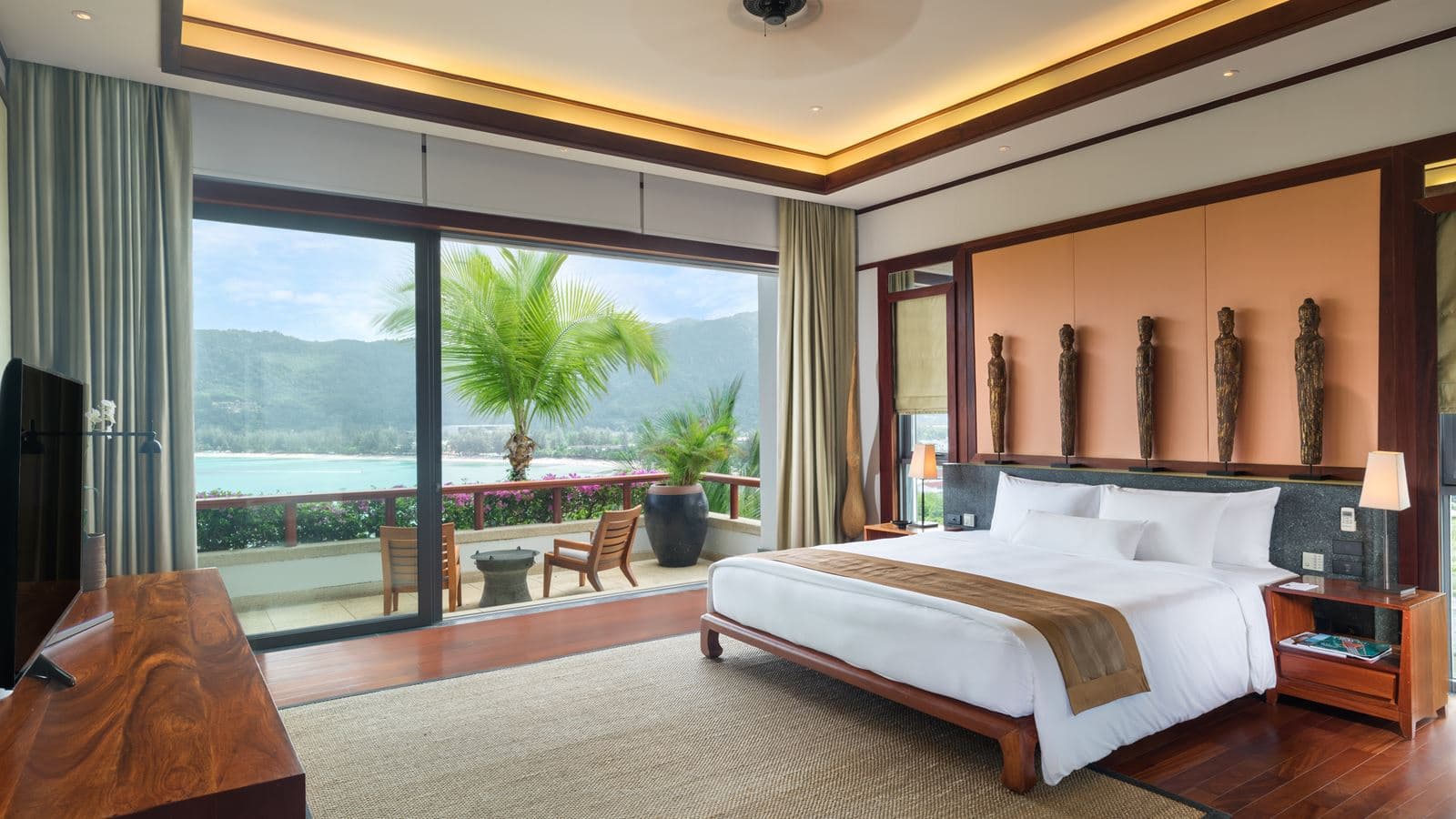 rooms-2-bedroom-penthouse-pool-suite