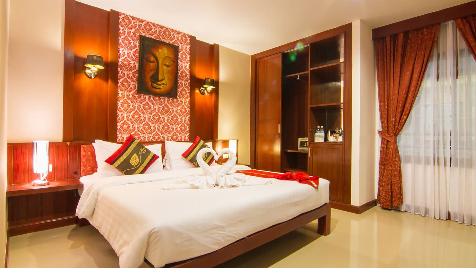rooms-superior-no-balcony