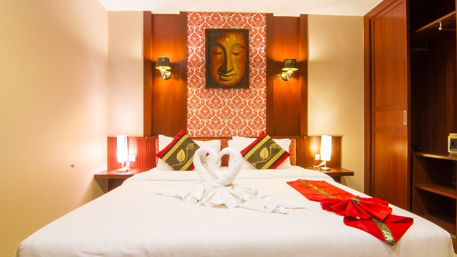 rooms-superior-no-balcony