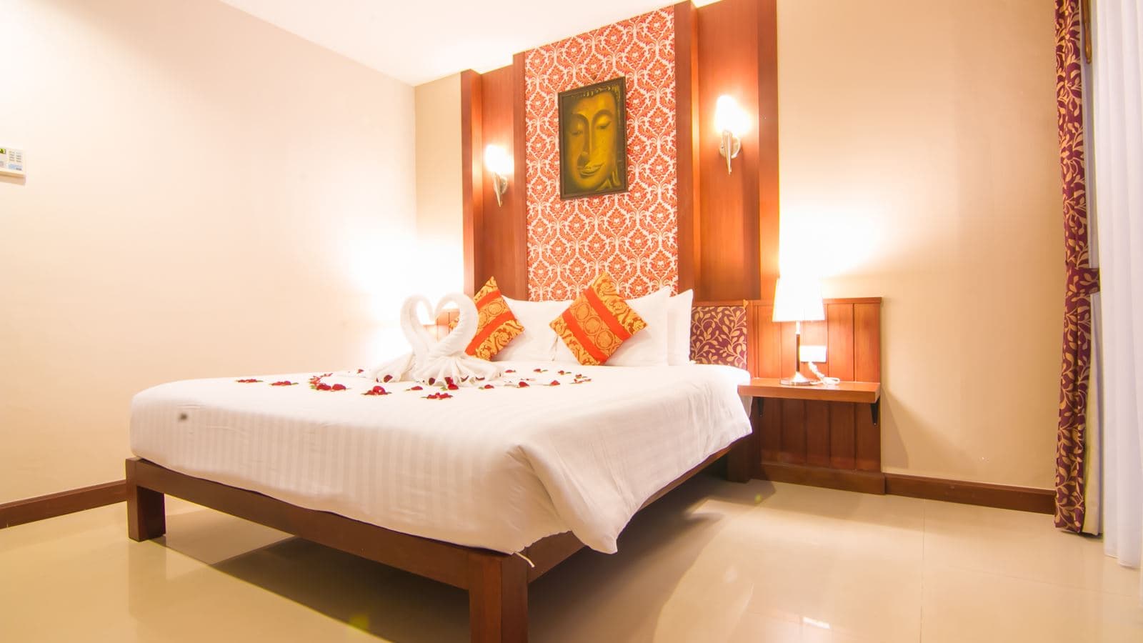 rooms-superior-no-balcony