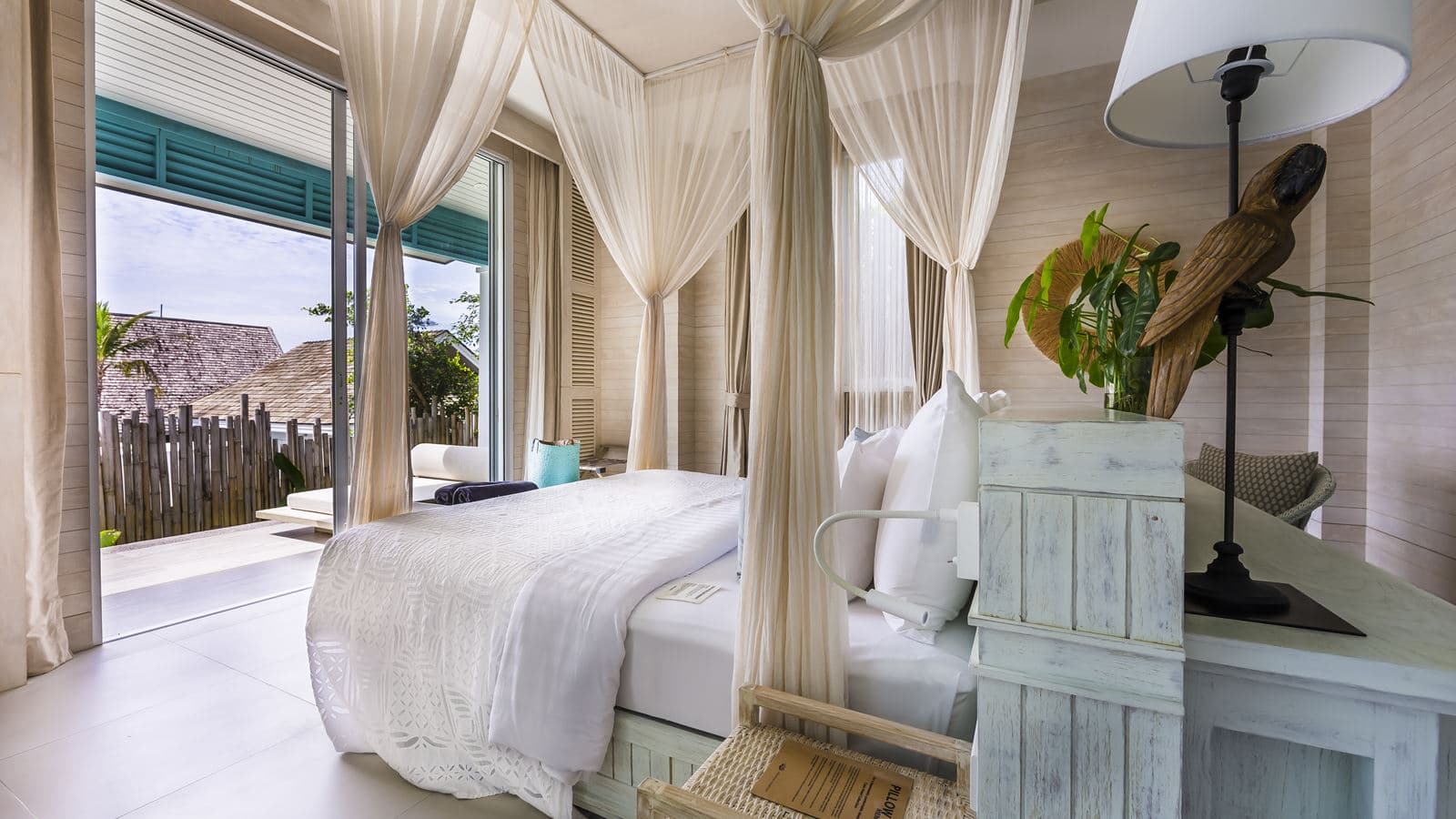 rooms-pool-villa