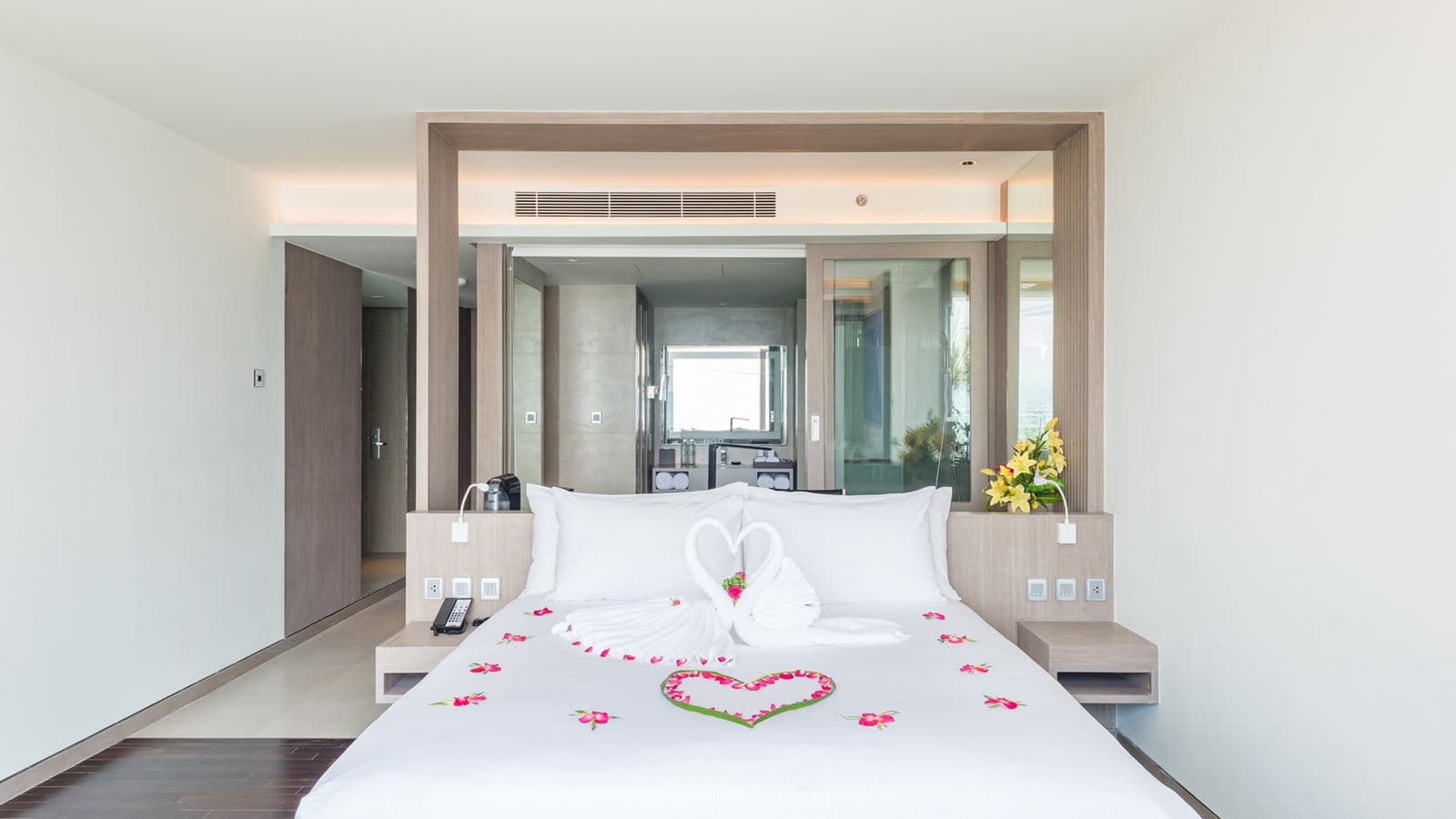 rooms-ocean-room