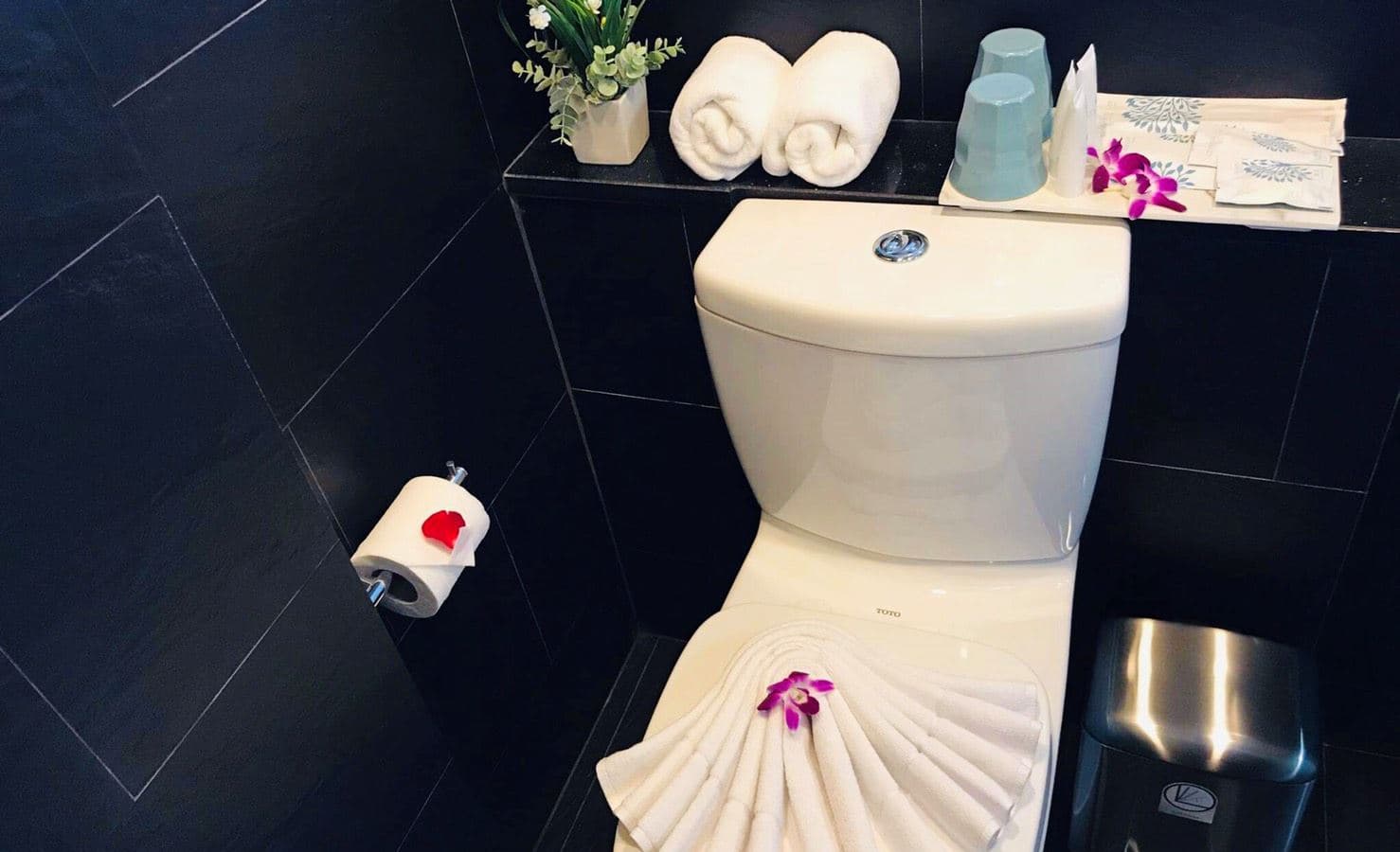 rooms-deluxe-room
