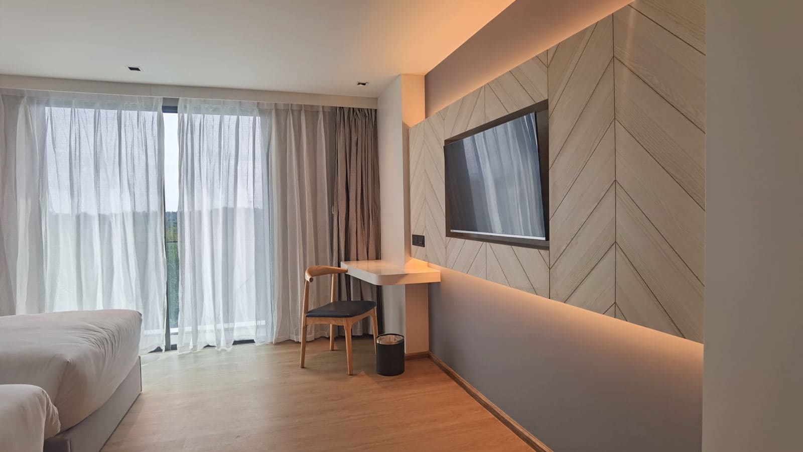 rooms-superior-room