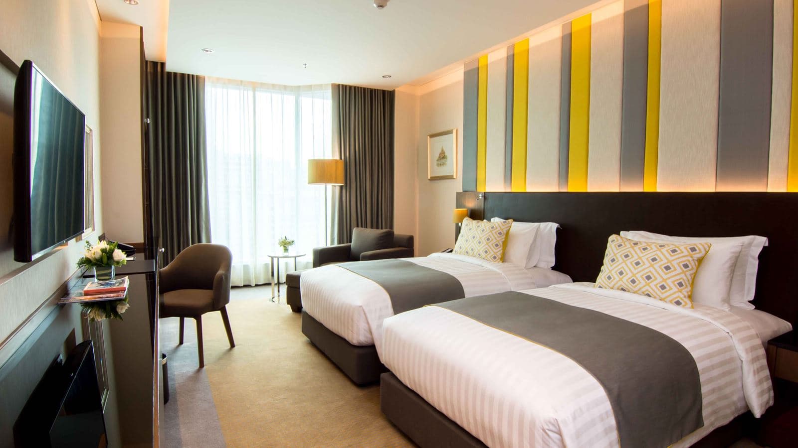 rooms-deluxe-room