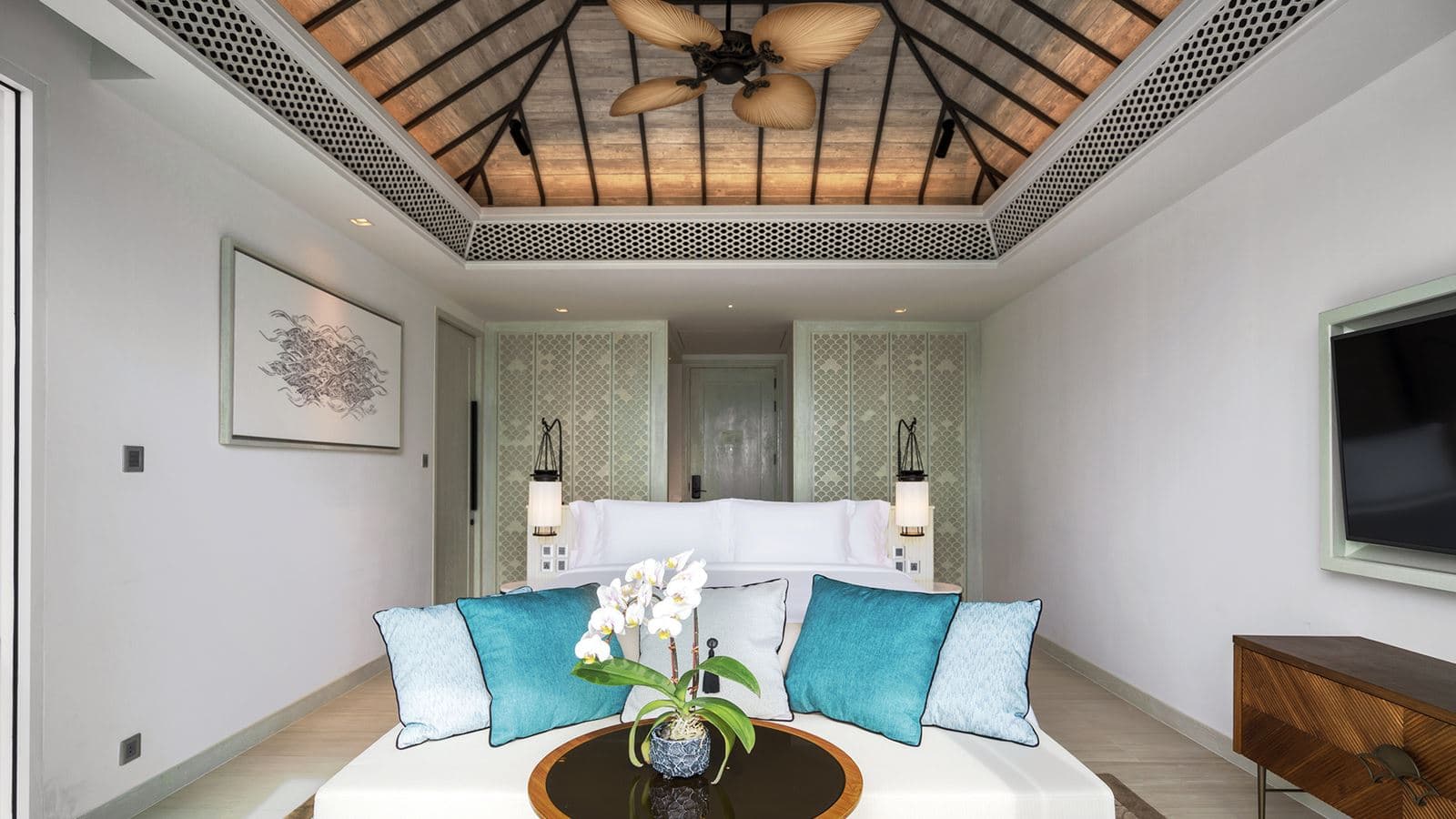 rooms-partial-ocean-pool-suite