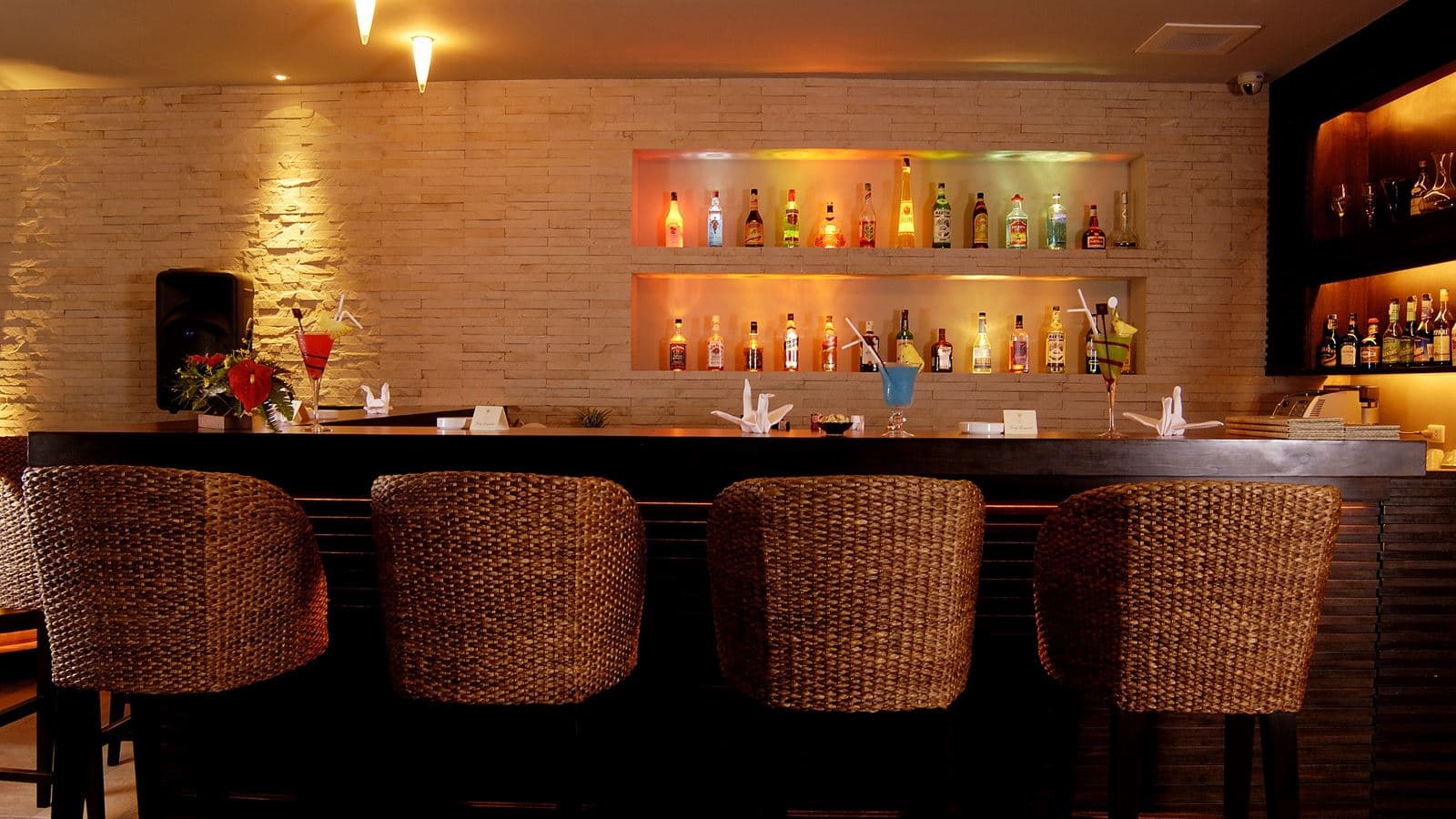 restaurants-ice-bar