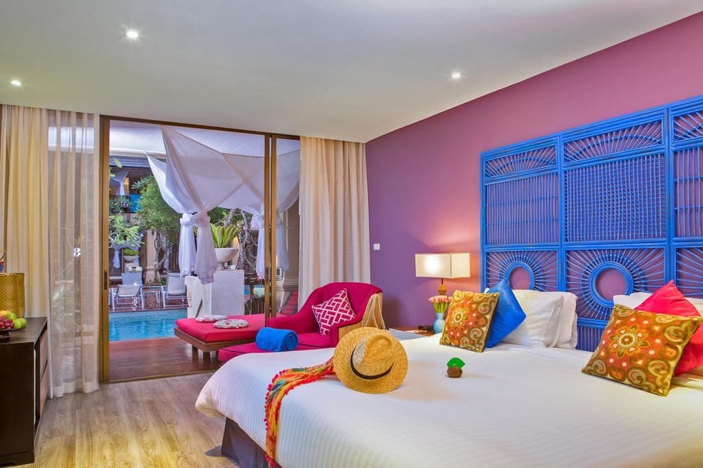 rooms-elite-pool-access