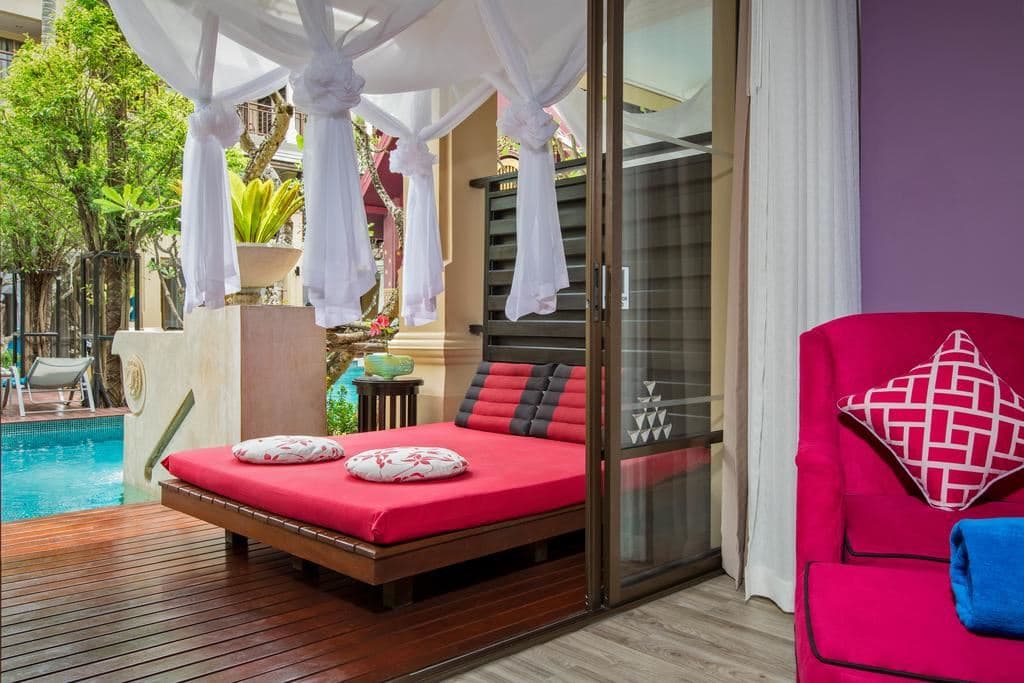 rooms-elite-pool-access