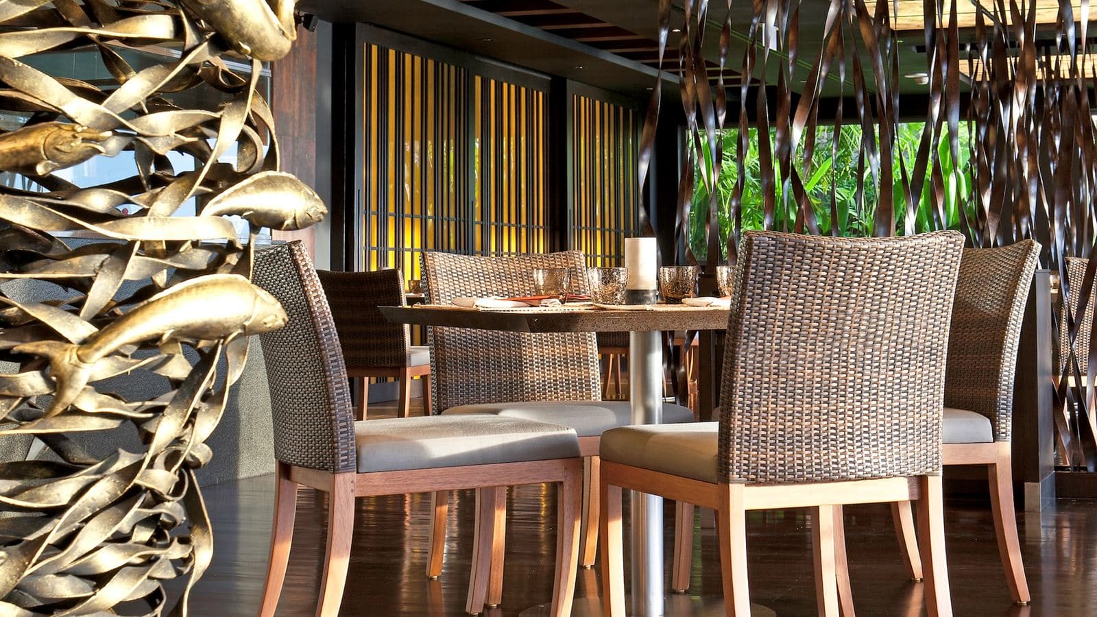 restaurants-eest