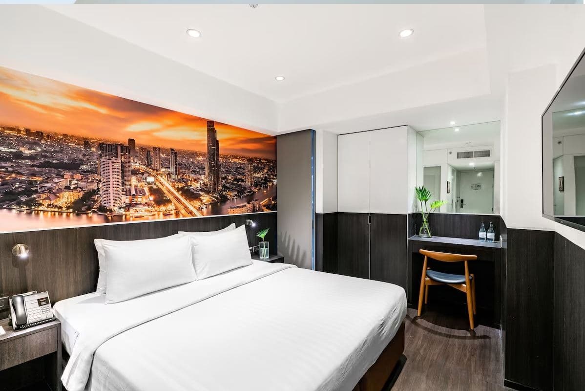 rooms-slender-room