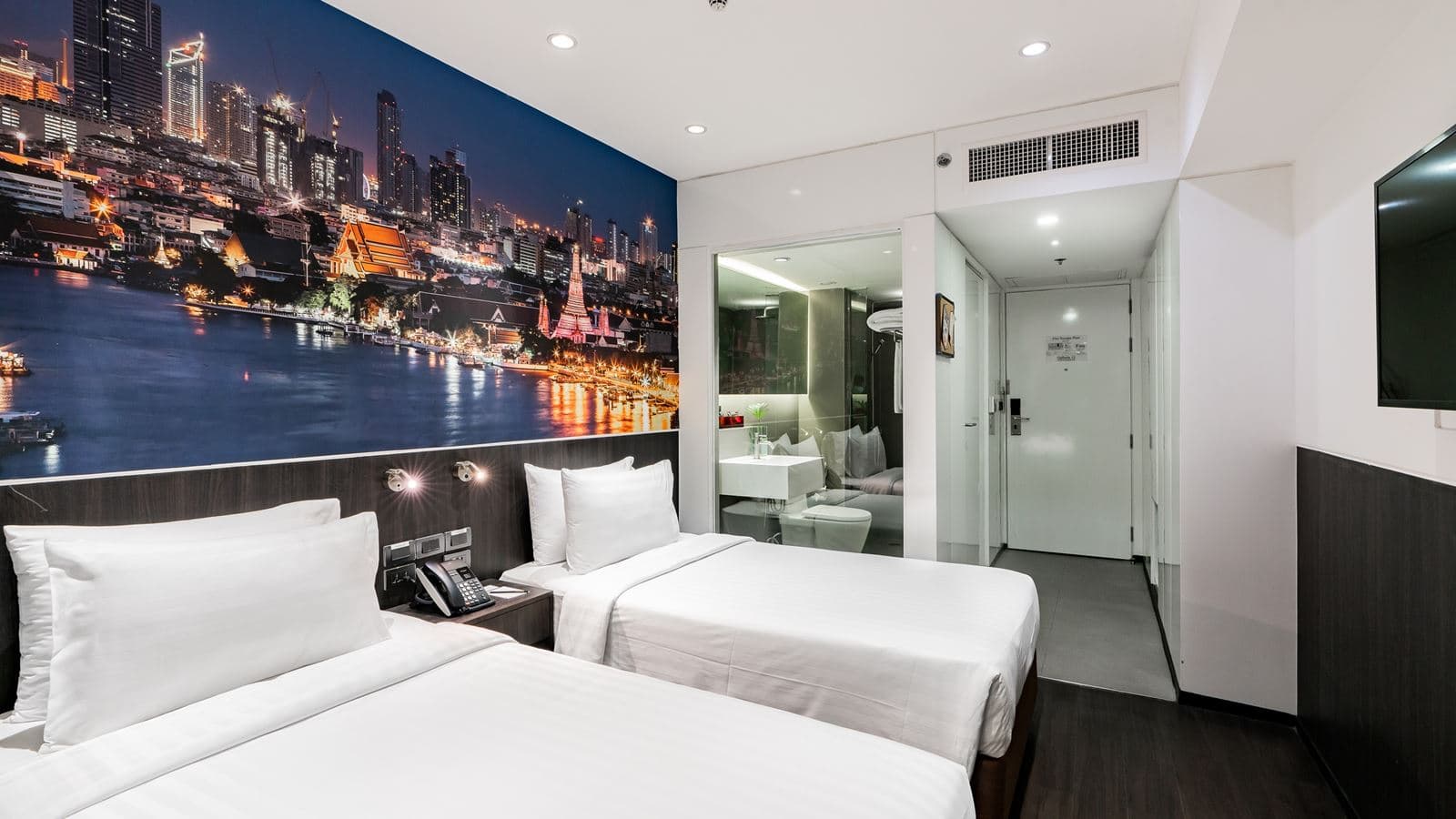 rooms-cool-room