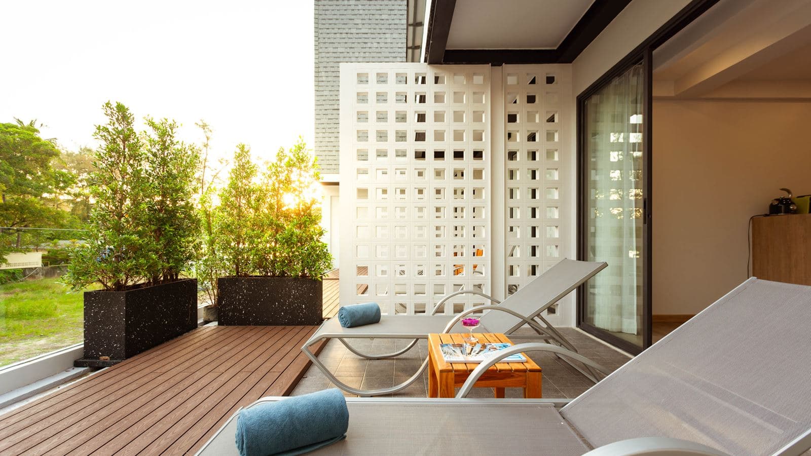 rooms-verandah-room