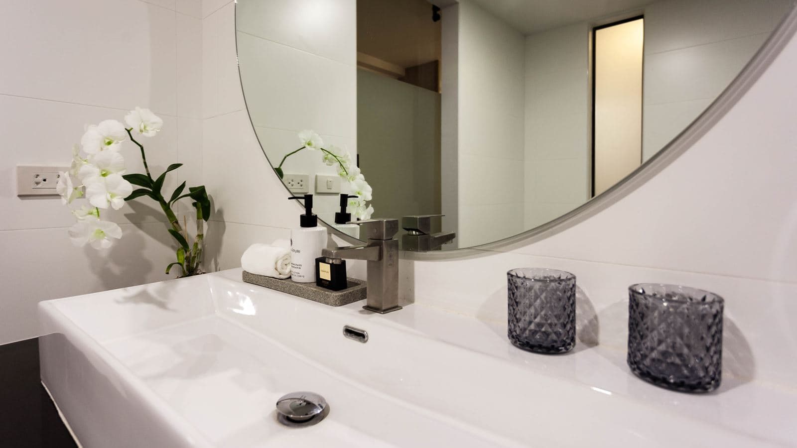 rooms-verandah-room