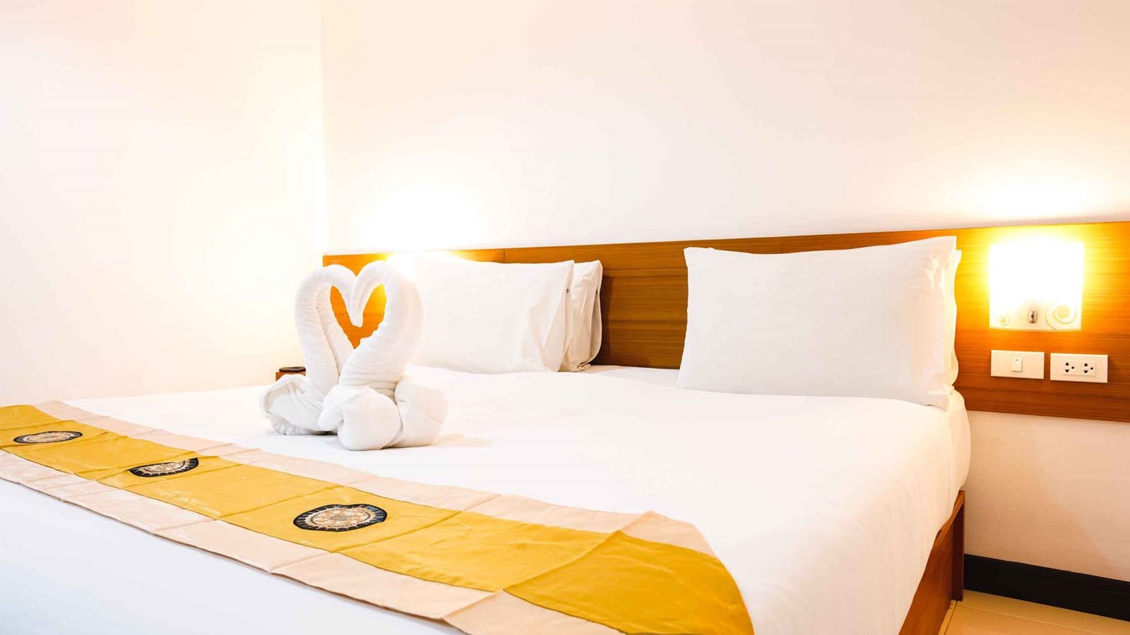 rooms-standard-double-bed-no-view