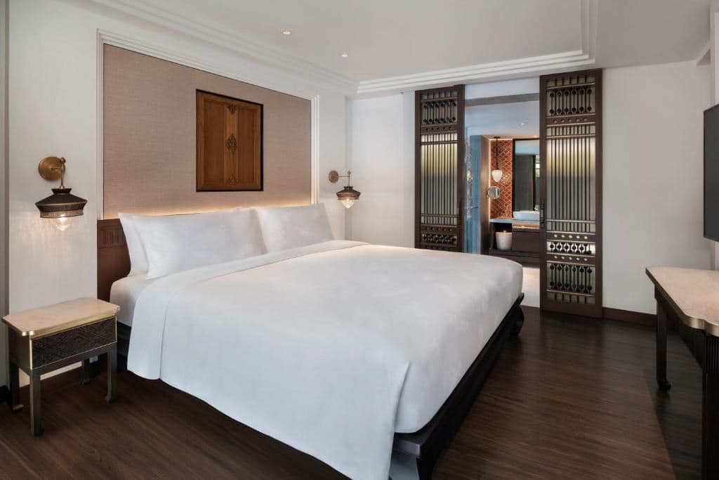 rooms-two-bedroom-family-suite-garden-view