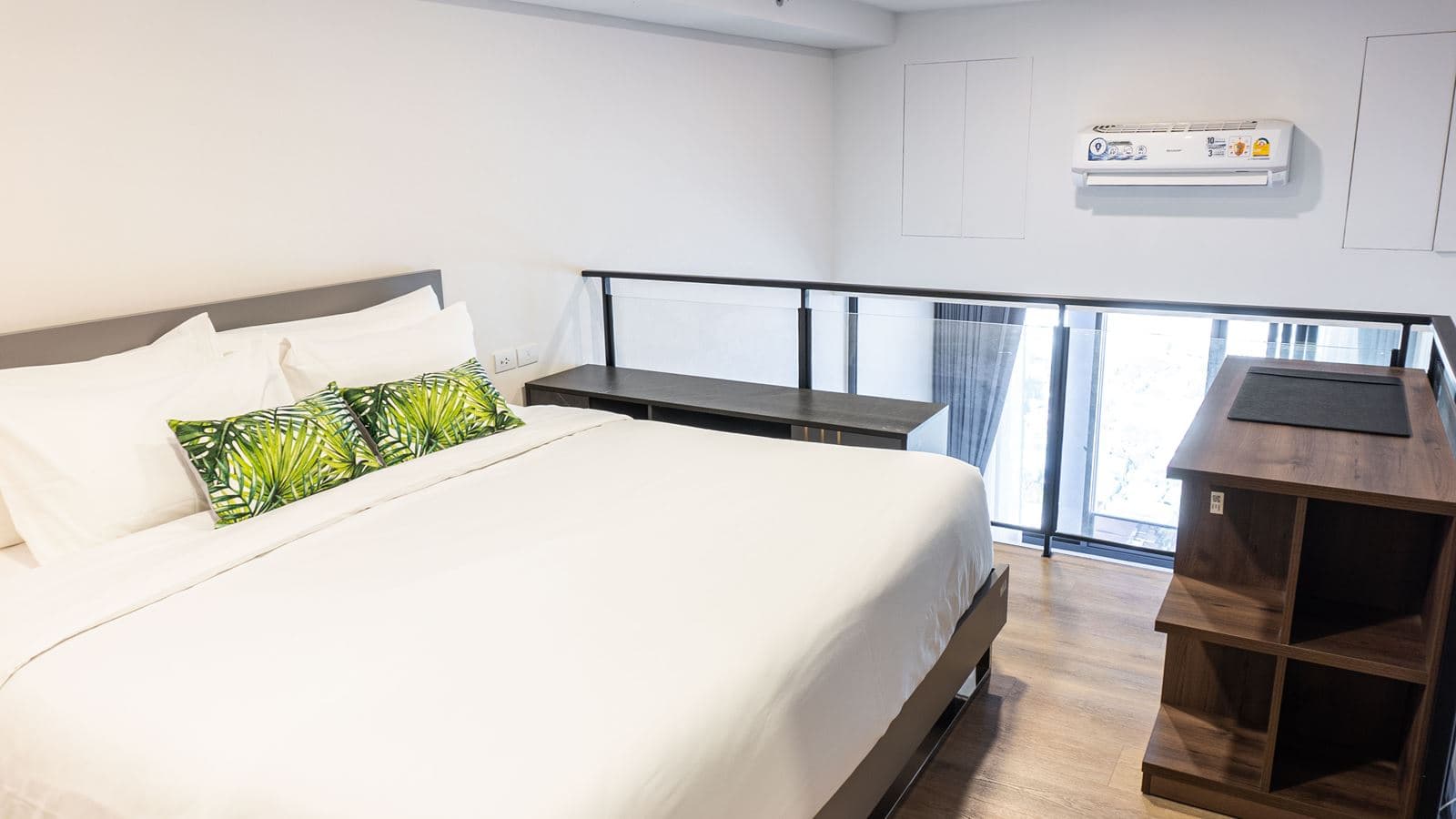 rooms-studio-executive-duplex-queen