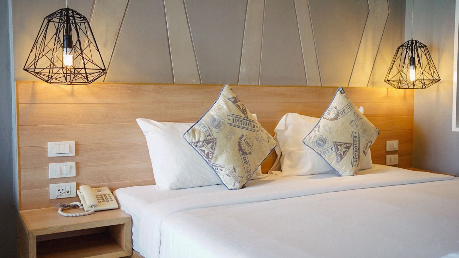 rooms-grand-deluxe