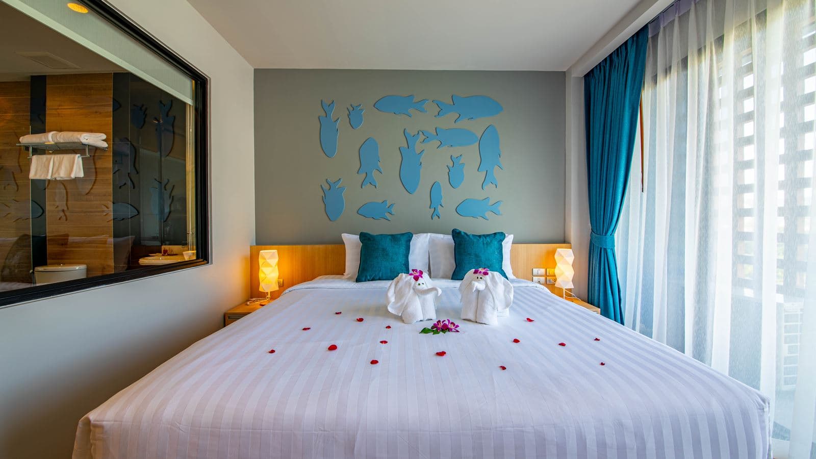 rooms-superior-room