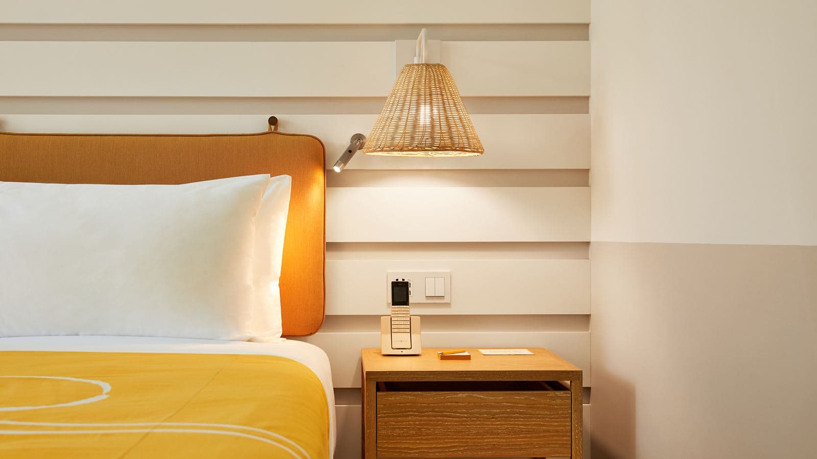 rooms-standard-room