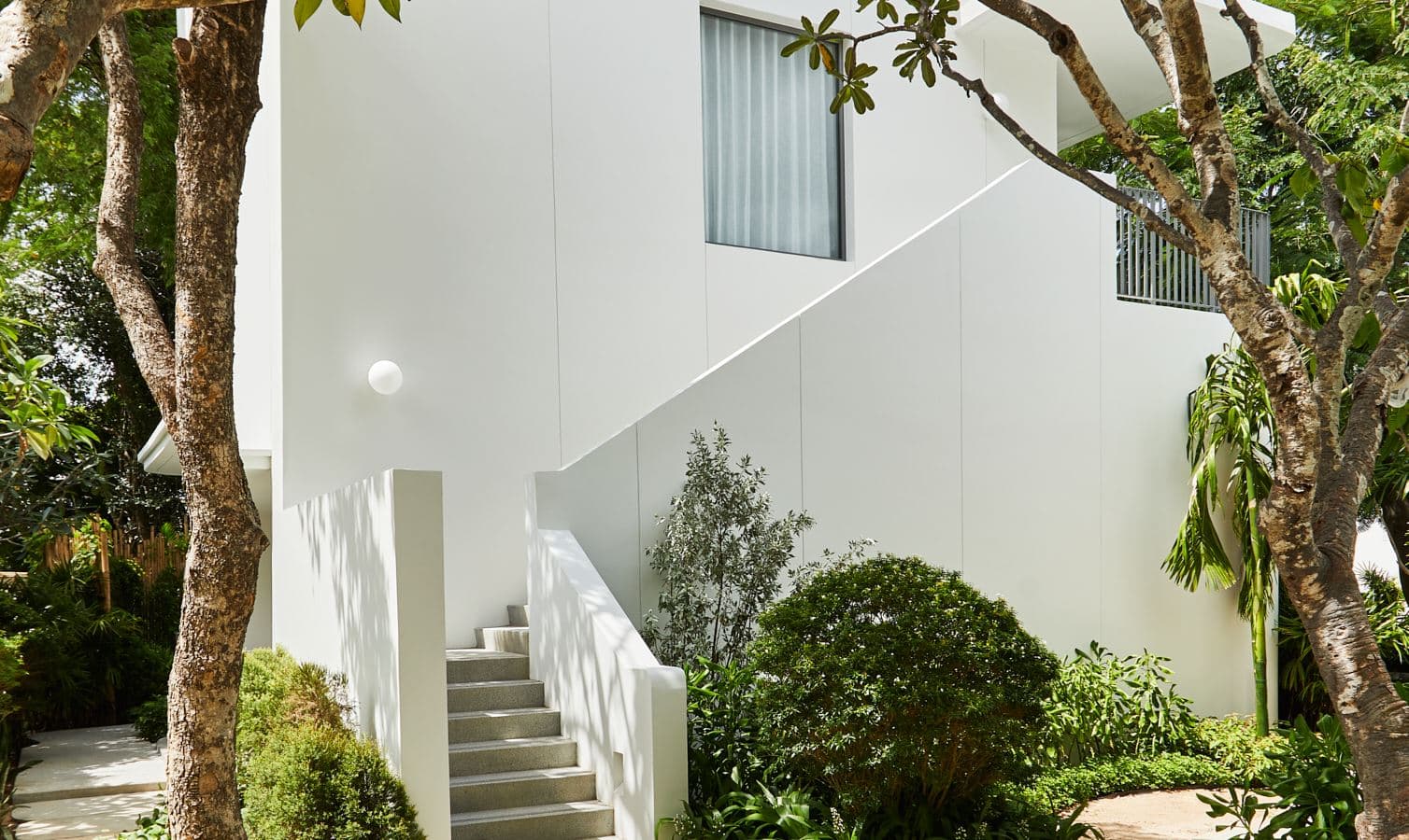 rooms-canopy-villa