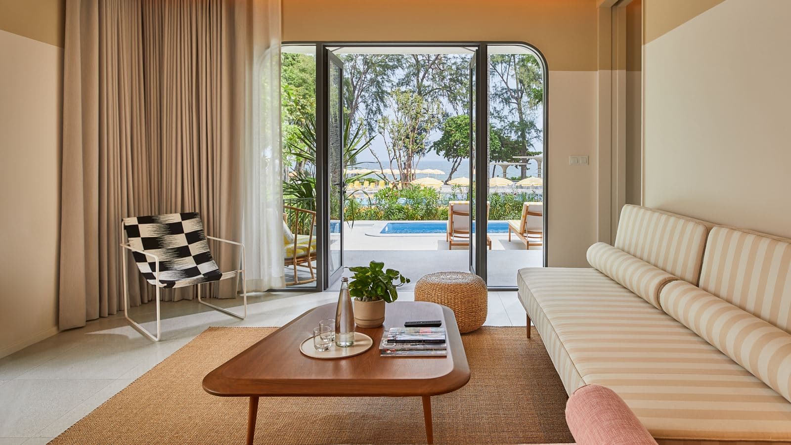 rooms-bayside-villa