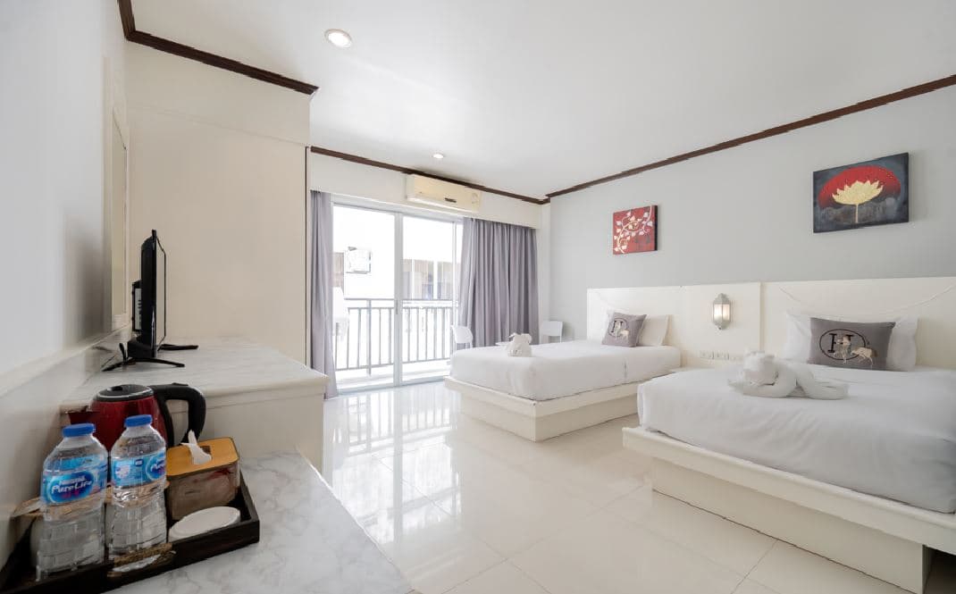 rooms-superior-room