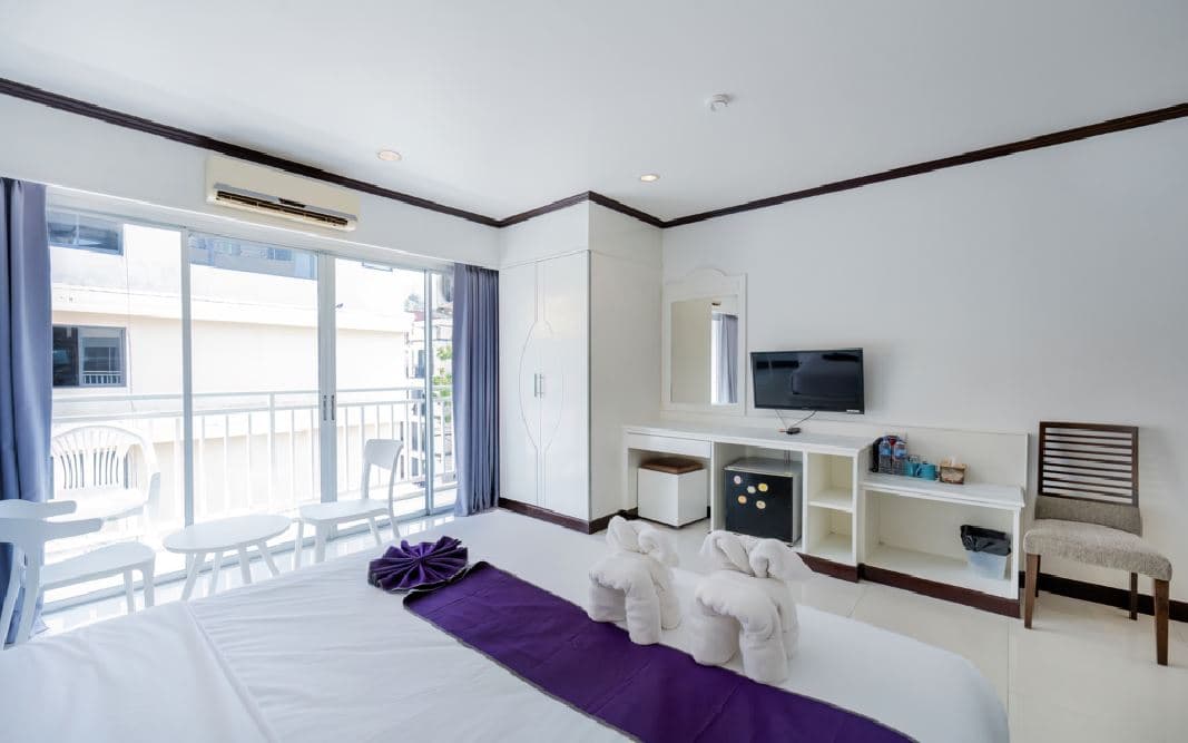 rooms-superior-room