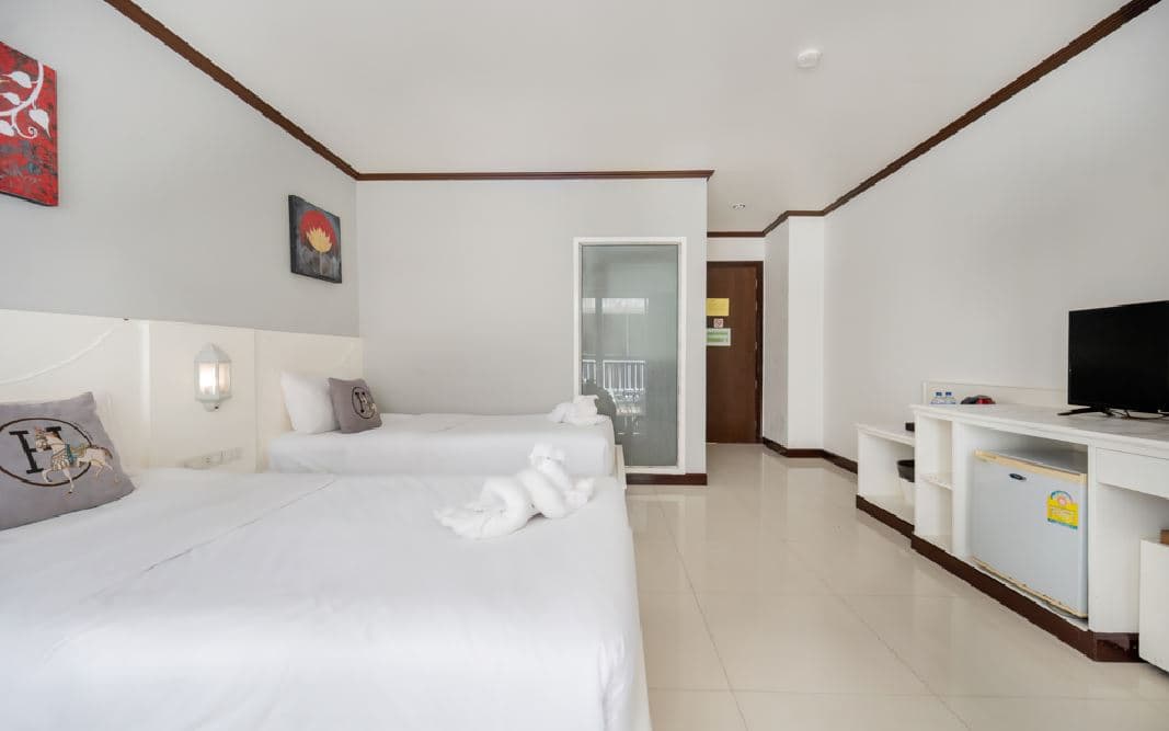 rooms-superior-room