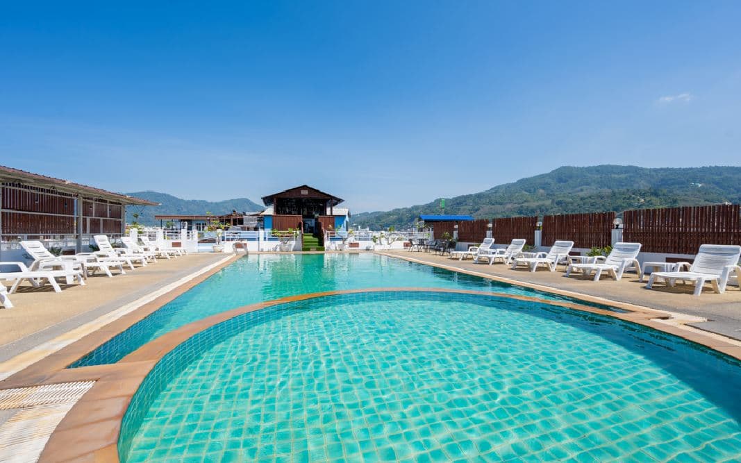 pools-outdoor-pool