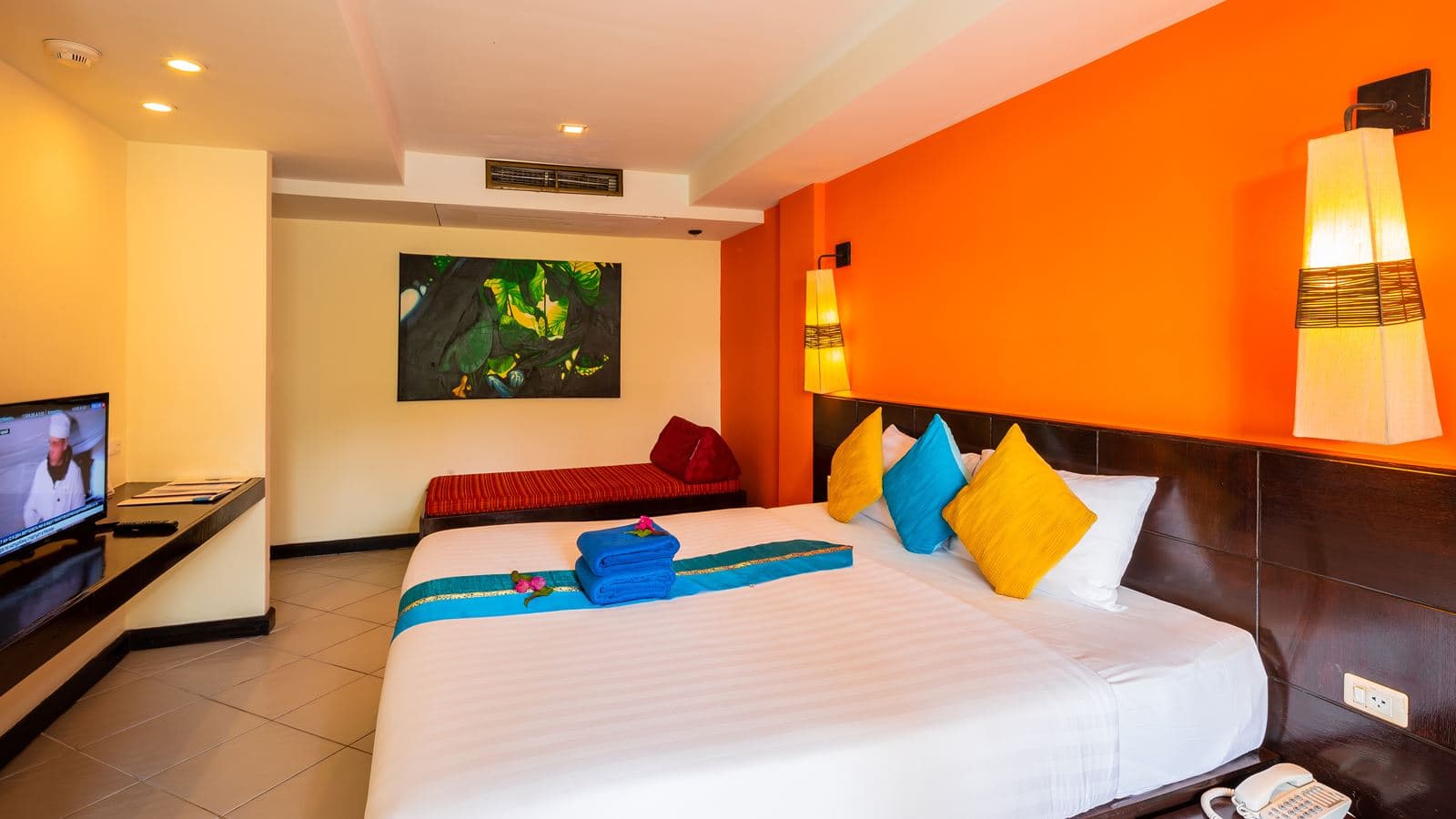 rooms-deluxe-room