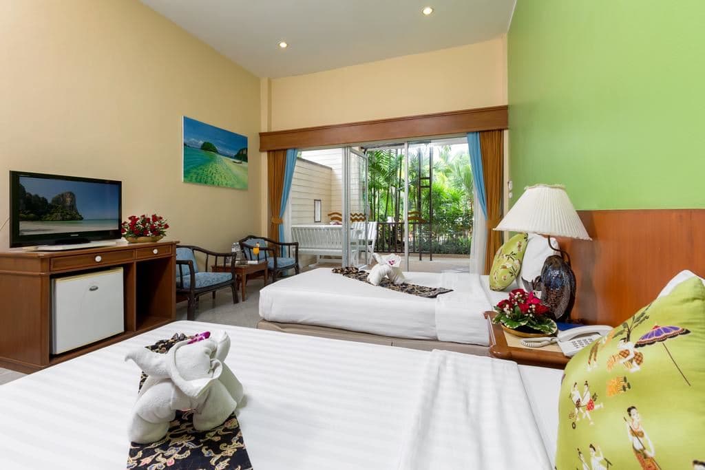 rooms-superior-room