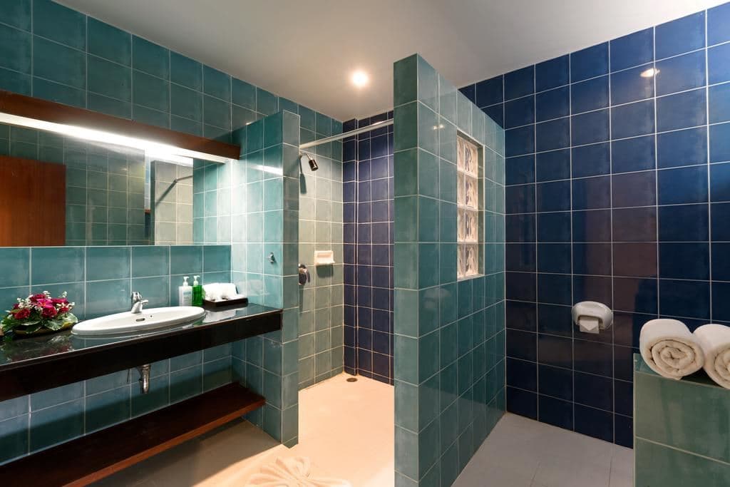 rooms-superior-room