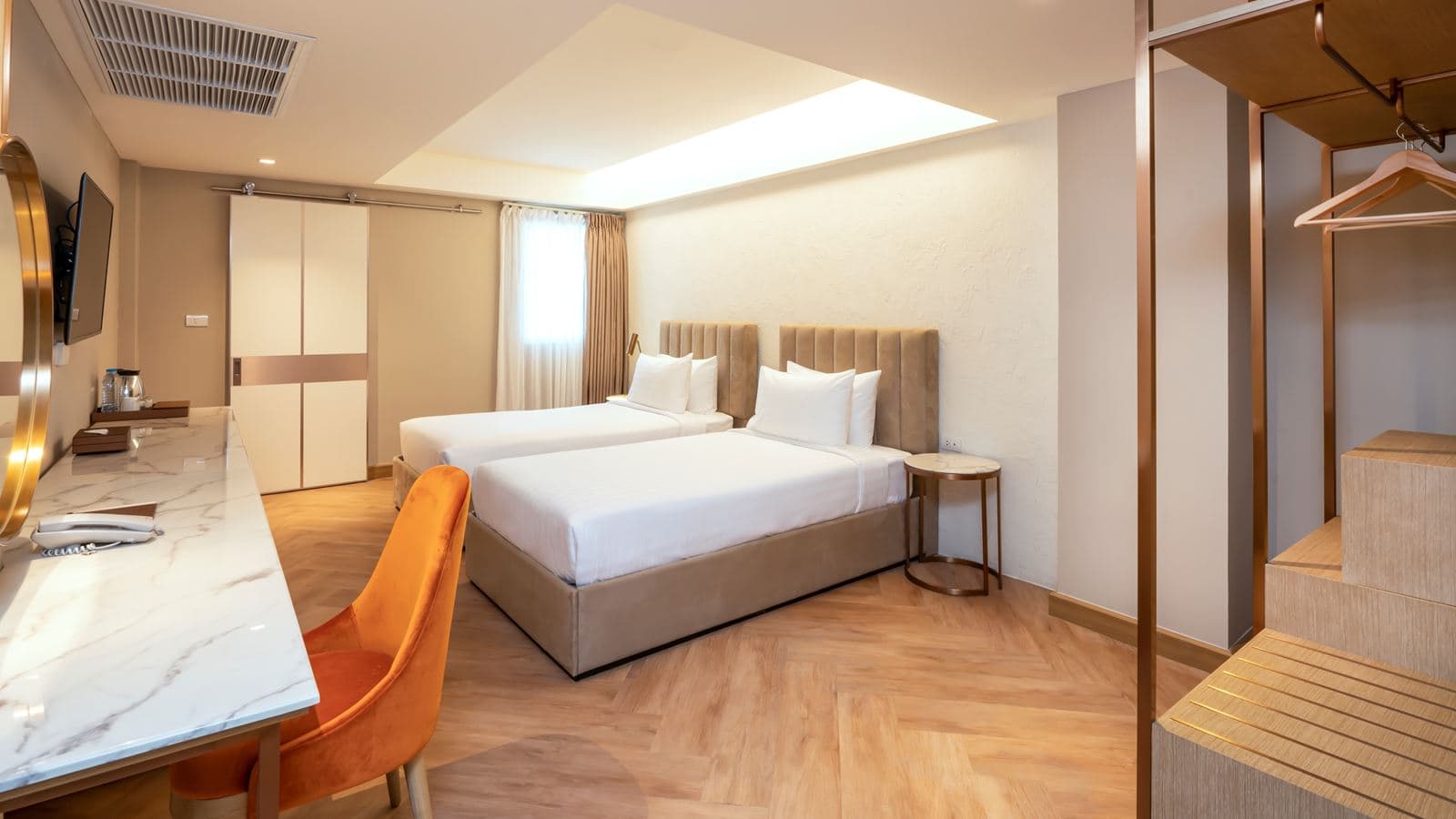 rooms-chill-room