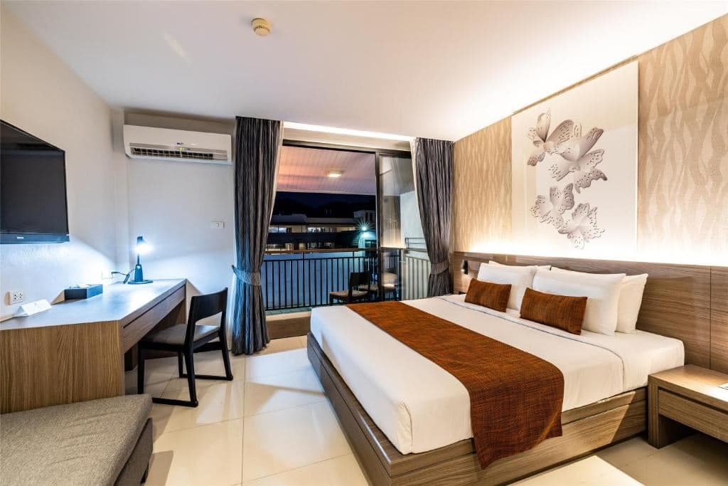 rooms-superior-room