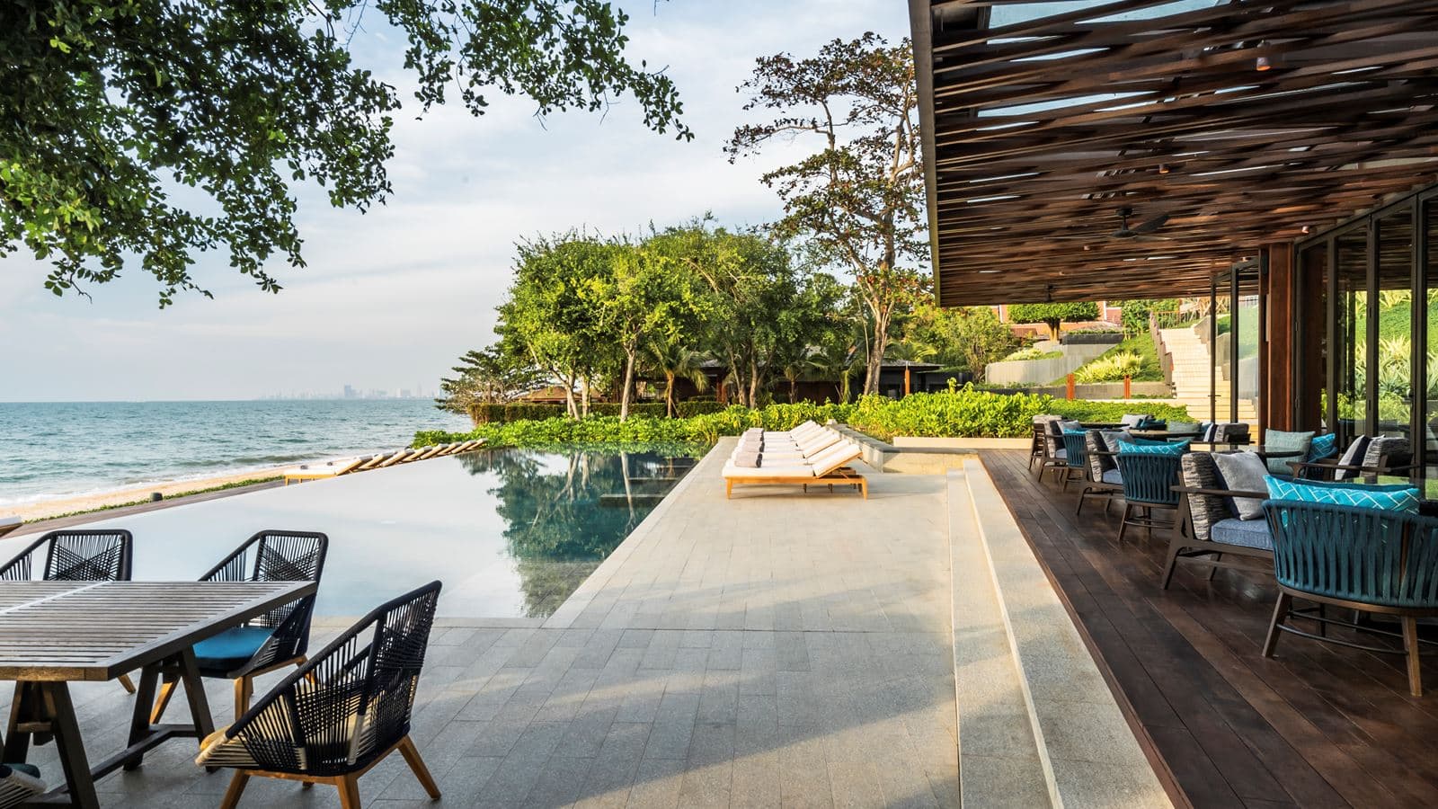 pools-outdoor-pool