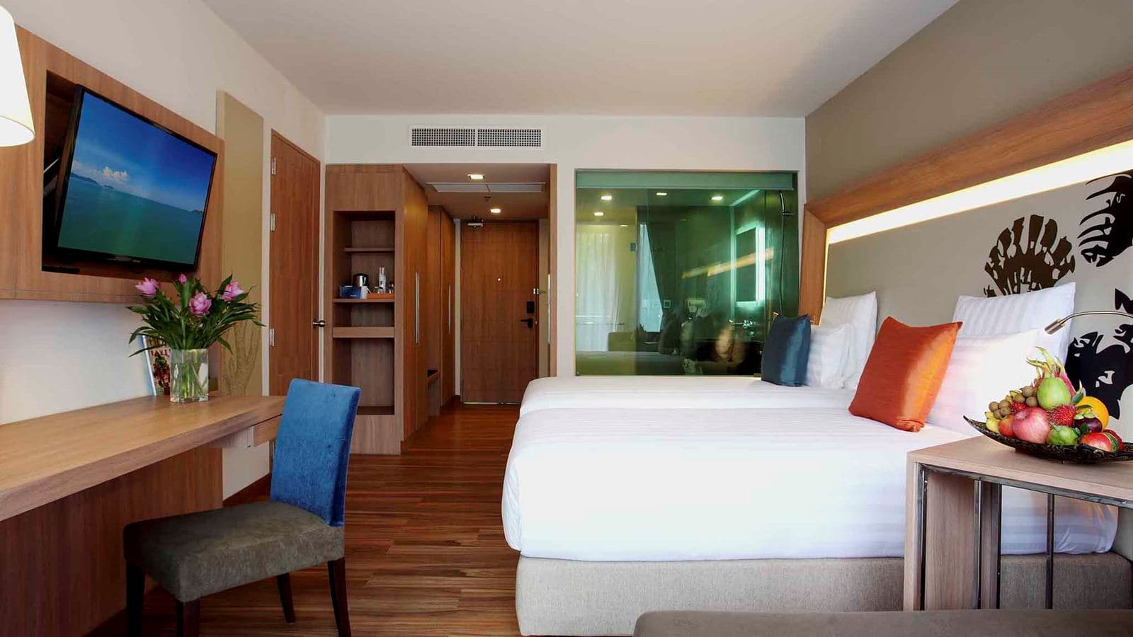 rooms-superior-room