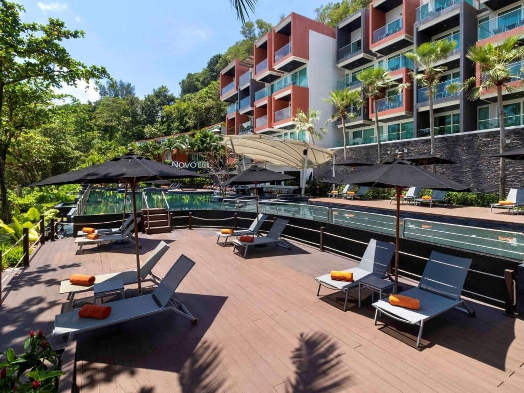 pools-outdoor-pool